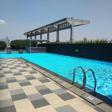 Apartment Cosmo Terrace Джакарта Екстер'єр фото